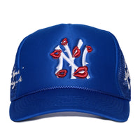 NY Is Kissing Me Hat